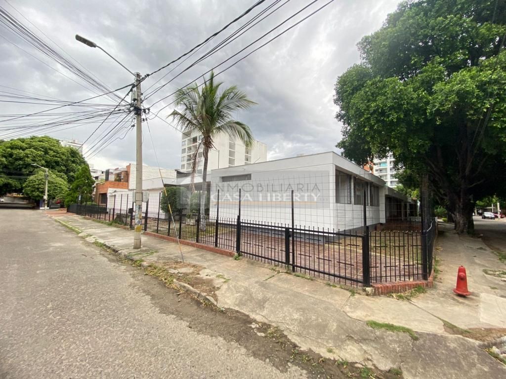 Casa en arriendo Norte De Santander Cúcuta La Riviera 390 m2 Habitaciones 4 Baños 3 Garajes 3 Precio $10000000