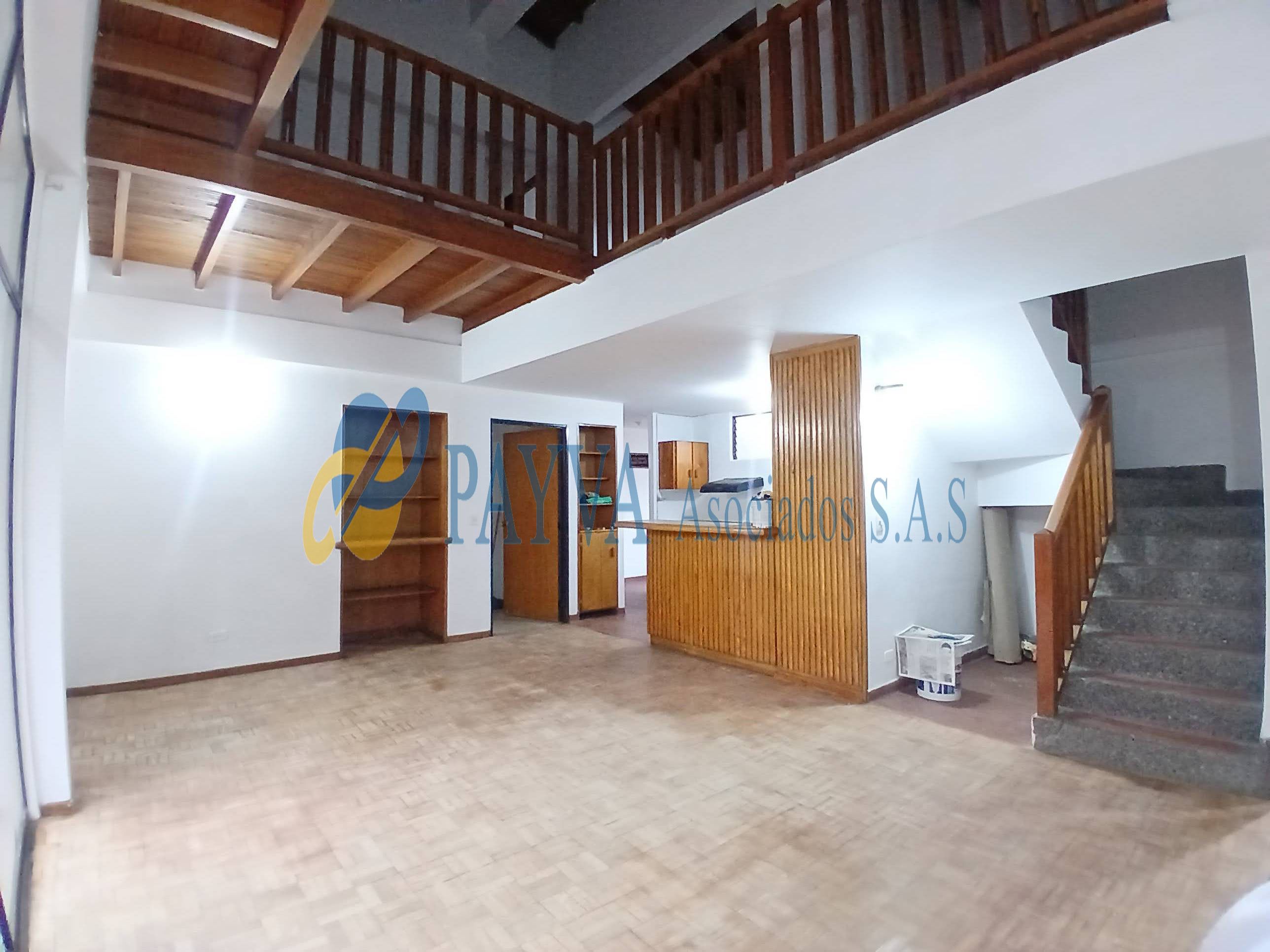 Apartamento en arriendo Antioquia Medellín La Castellana 152 m2 Habitaciones 3 Baños 4 Garajes 1 Precio $3000000