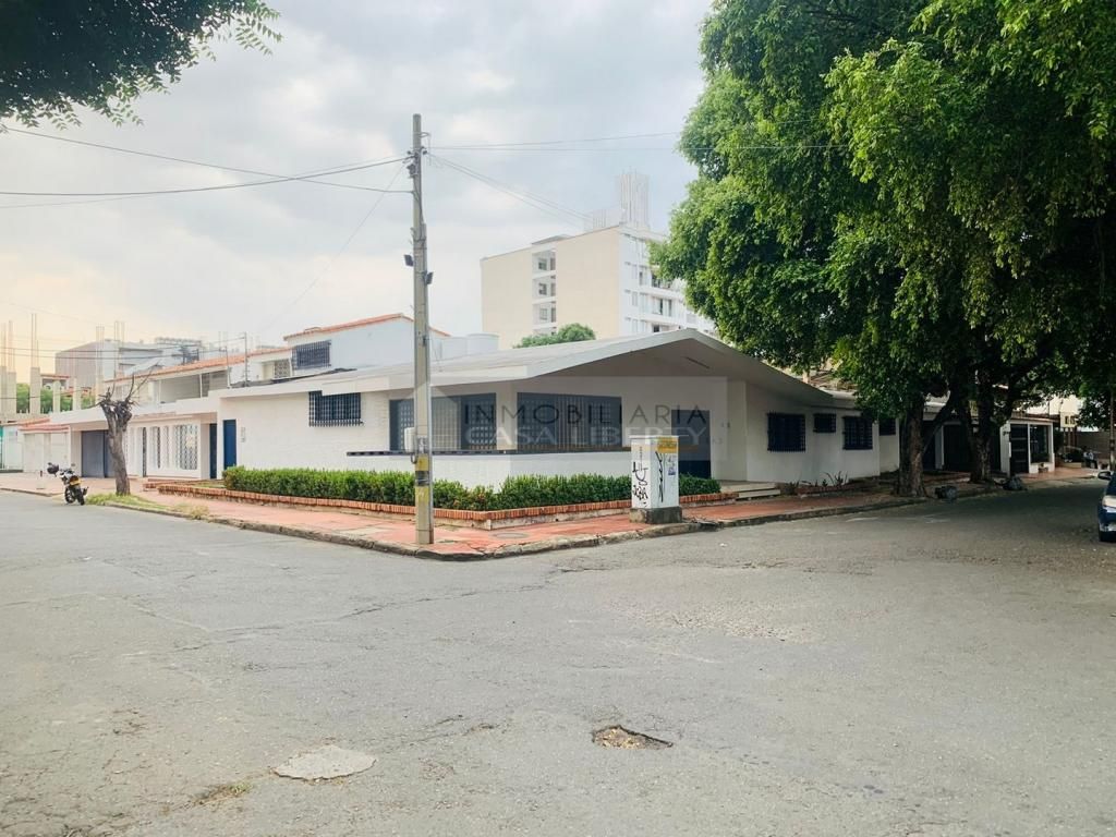 Casa en arriendo Norte De Santander Cúcuta La Riviera 512 m2 Habitaciones 7 Baños 4 Garajes 2 Precio $9500000