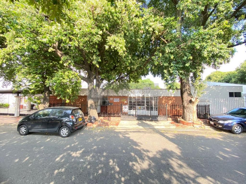 Casa en venta Norte De Santander Cúcuta La Riviera 450 m2 Habitaciones 4 Baños 3 Garajes 2 Precio $1100000000