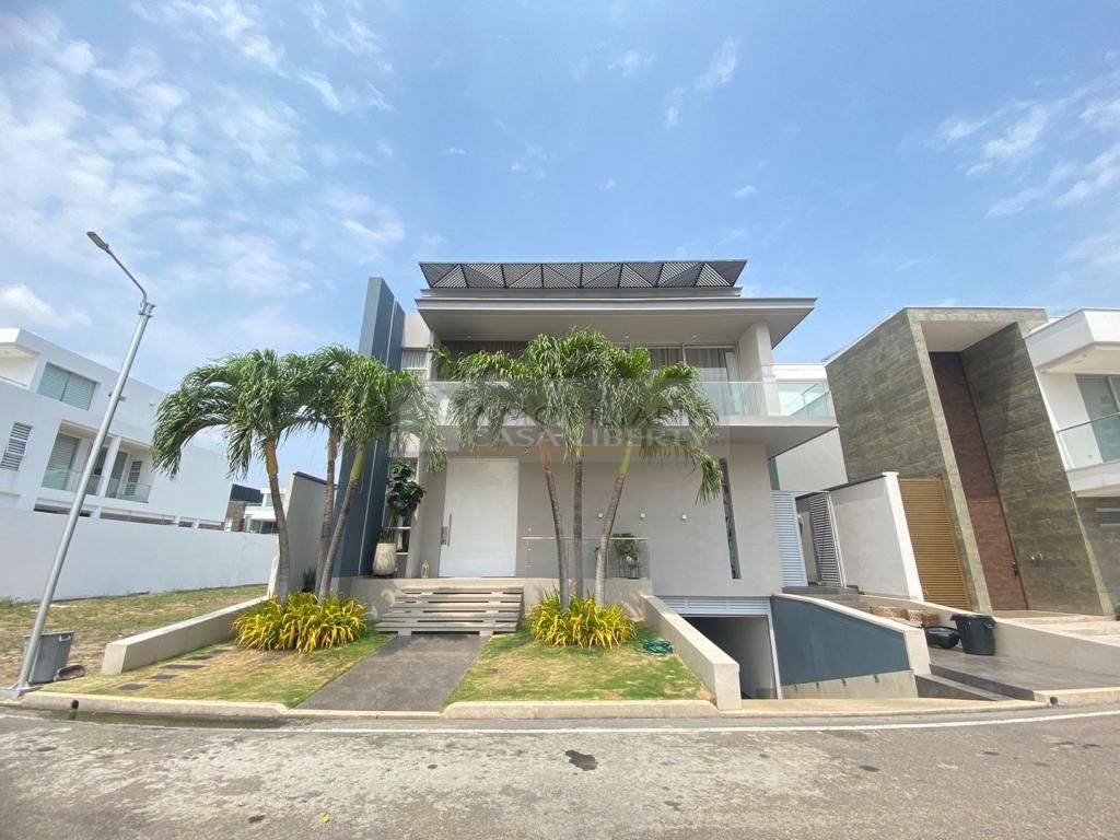 Casa en venta Norte De Santander Cúcuta Cr Portobello 750 m2 Habitaciones 4 Baños 7 Garajes 9 Precio $3500000000