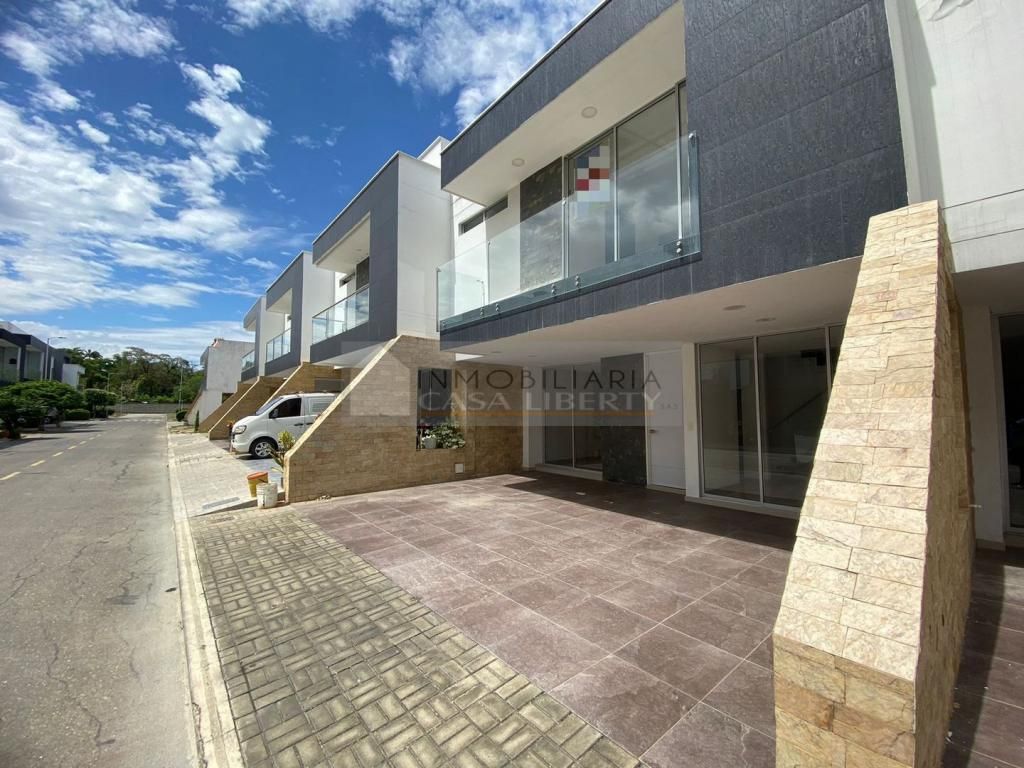 Casa en venta Norte De Santander Cúcuta Cúcuta 205 m2 Habitaciones 4 Baños 5 Garajes 3 Precio $680000000