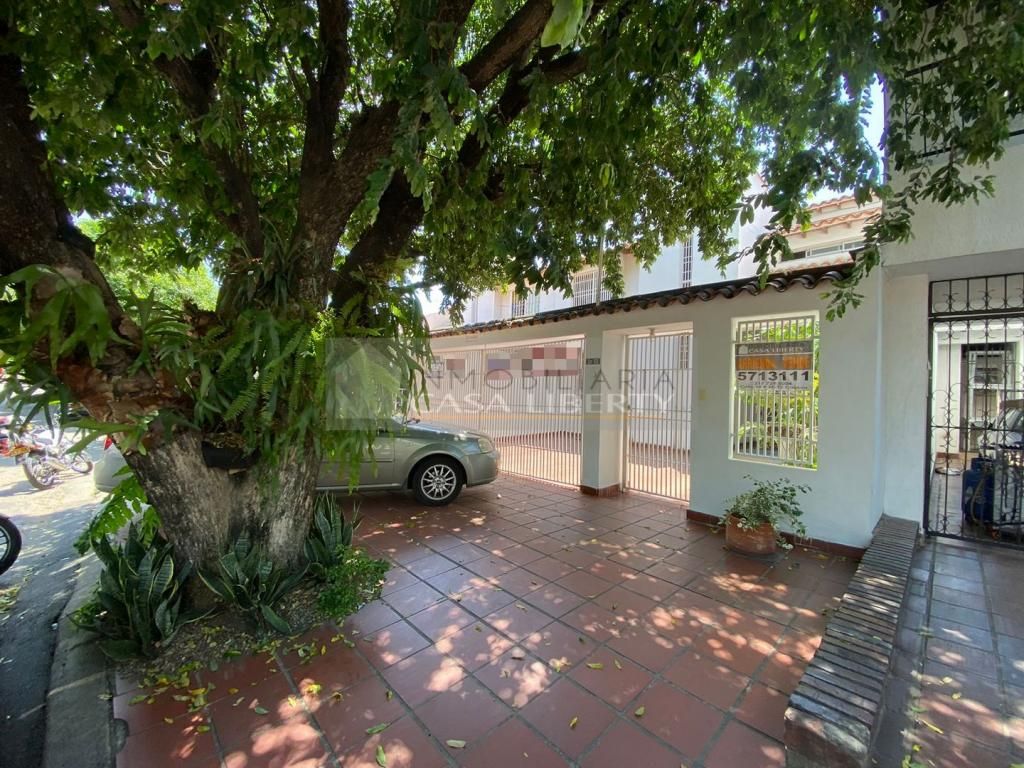 Casa en venta Norte De Santander Cúcuta Libertadores 179 m2 Habitaciones 5 Baños 4 Garajes 2 Precio $700000000