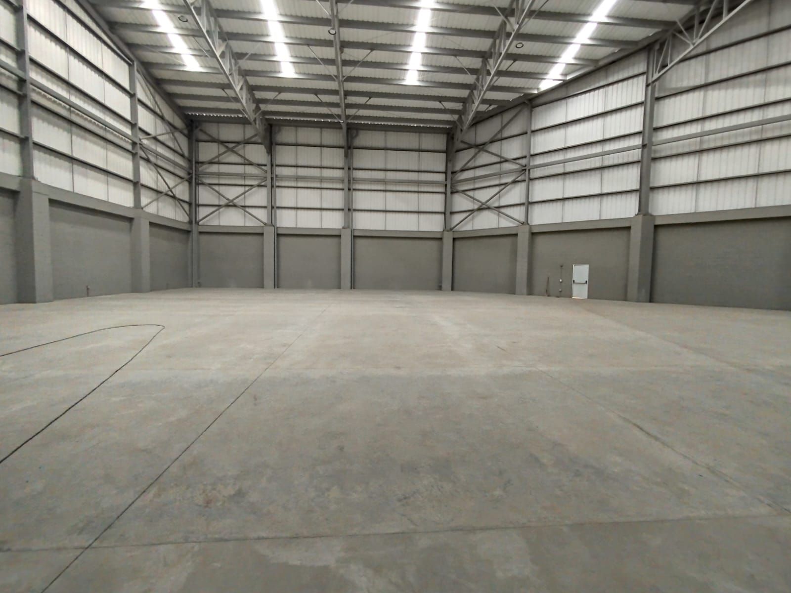 Bodega en arriendo Antioquia Rionegro El Porvenir 1480 m2 Habitaciones 0 Baños 1 Garajes 2 Precio $42000000