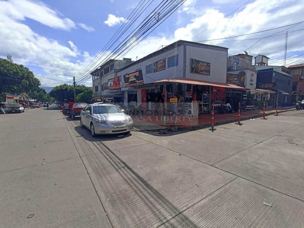 Edificio en venta Norte De Santander Cúcuta La Merced 452 m2 Habitaciones 17 Baños 20 Garajes 0 Precio $1300000000