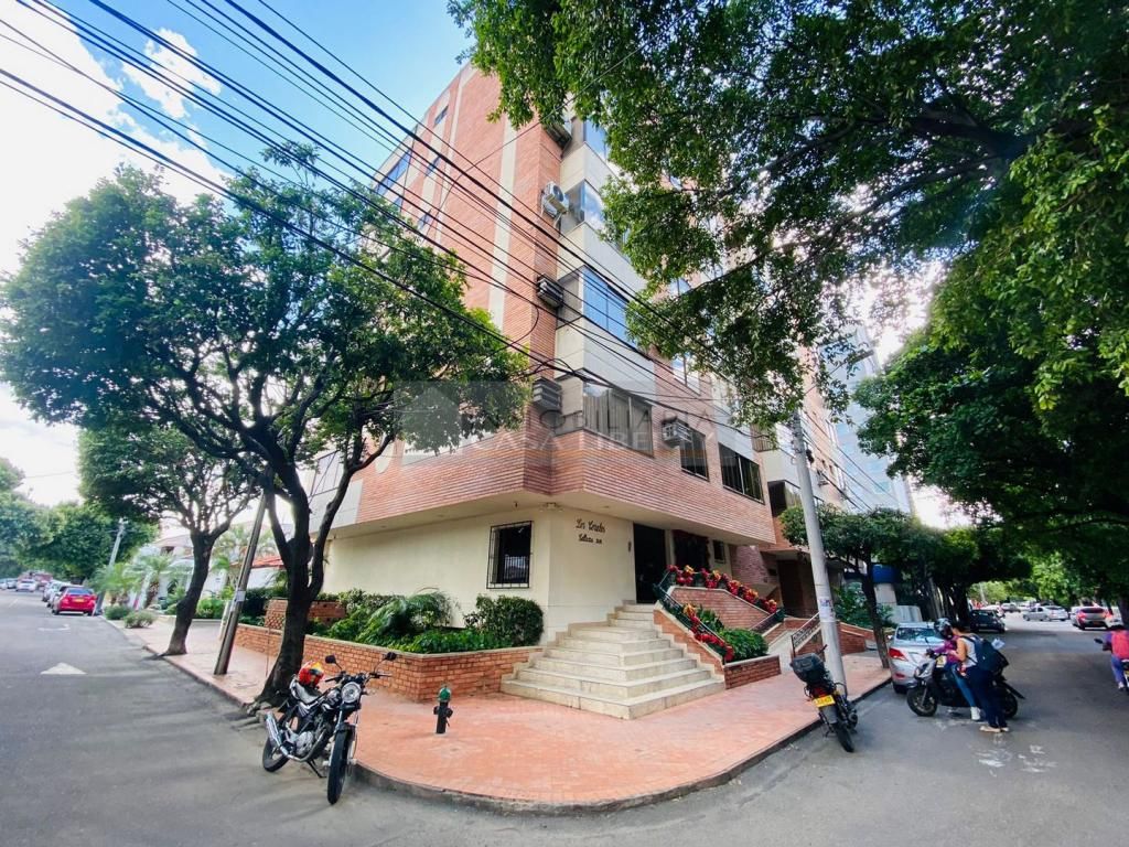 Apartamento en arriendo Norte De Santander Cúcuta Caobos 117 m2 Habitaciones 3 Baños 3 Garajes 2 Precio $2340000