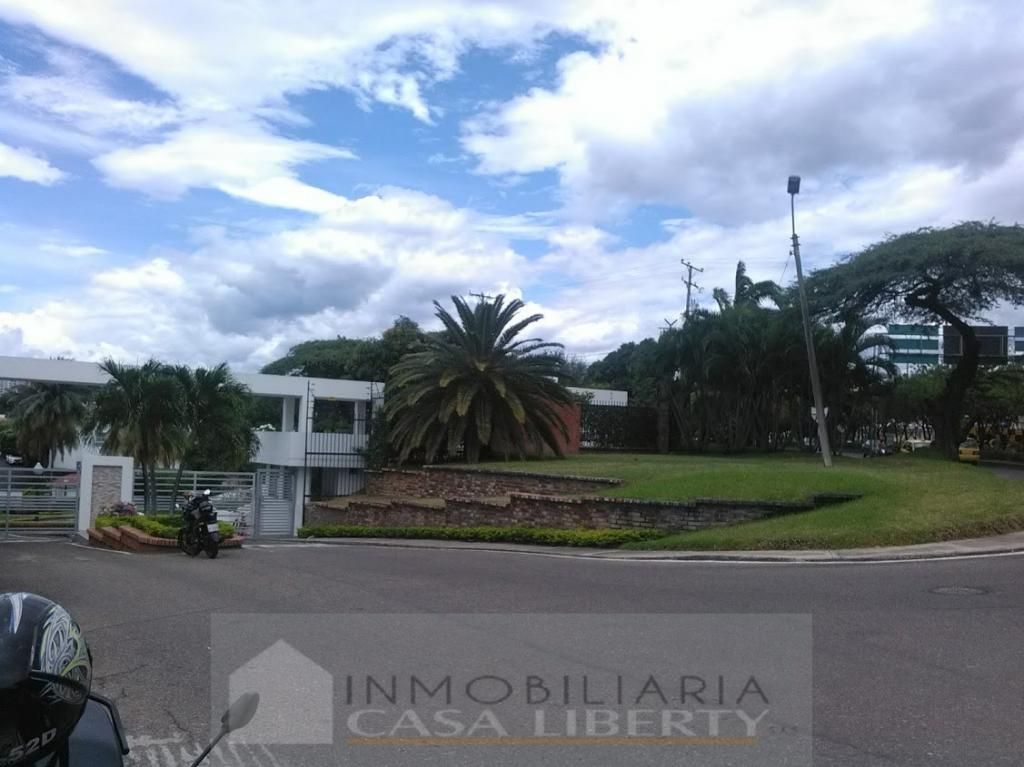 Casa en venta Norte De Santander Los Patios Cr Colinas Del Nogal 600 m2 Habitaciones 4 Baños 7 Garajes 4 Precio $2800000000