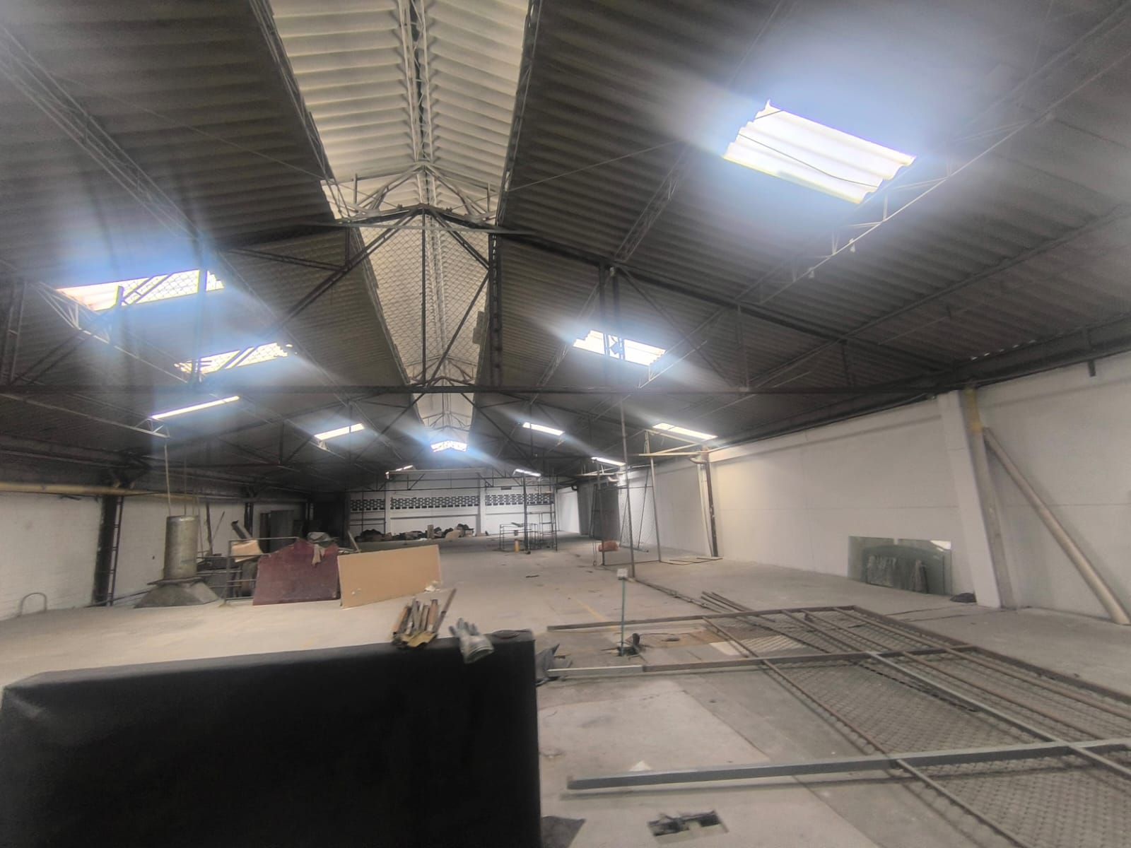 Bodega en venta Antioquia Medellín Shellmar 750 m2 Habitaciones 0 Baños 4 Garajes 5 Precio $5900000000