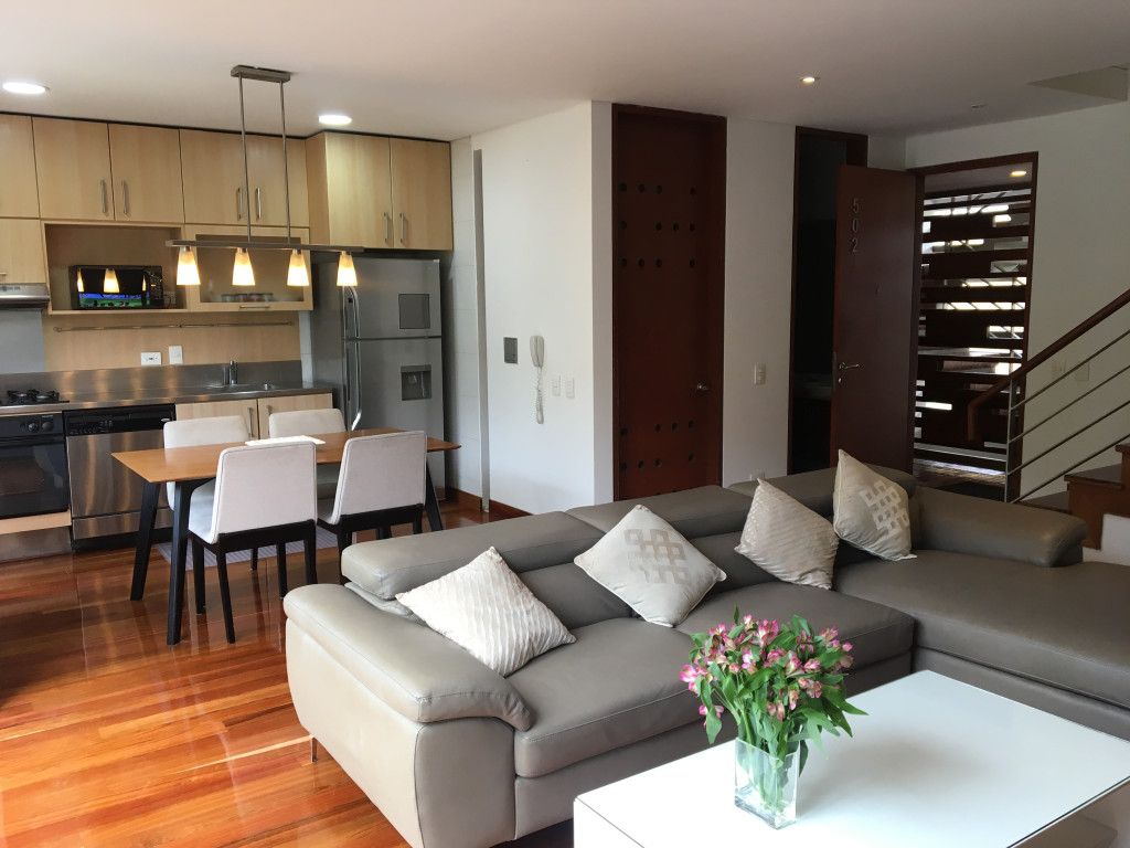 Apartaestudio en arriendo Cundinamarca Bogotá Chico 106 m2 Habitaciones 1 Baños 2 Garajes 2 Precio $7100000