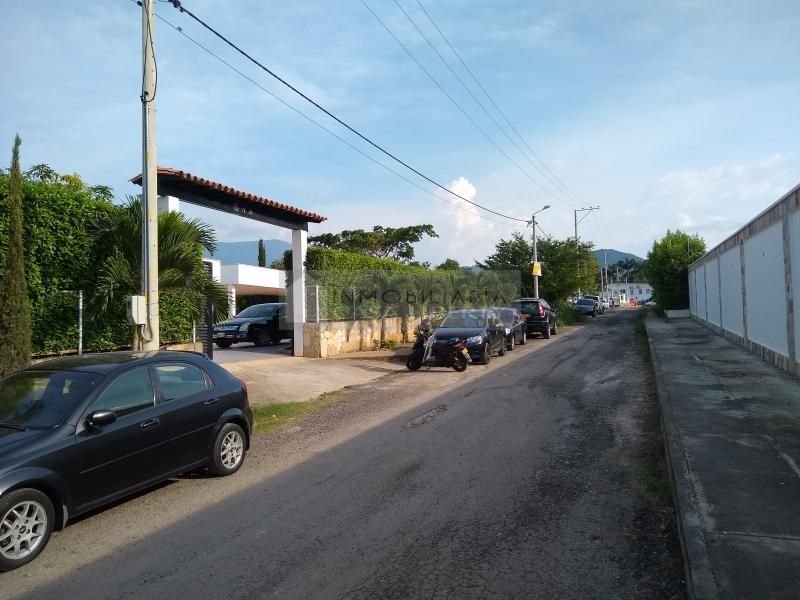 Casa en venta Norte De Santander Los Patios Los Patios 1250 m2 Habitaciones 3 Baños 5 Garajes 5 Precio $900000000