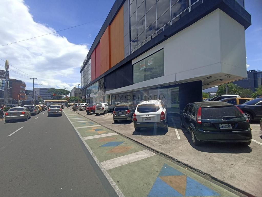 Local en venta Norte De Santander Cúcuta Quinta Velez 496 m2 Habitaciones 0 Baños 1 Garajes 10 Precio $2000000000