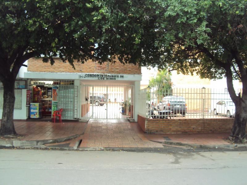 Apartamento en venta Norte De Santander Cúcuta Blanco 90 m2 Habitaciones 4 Baños 3 Garajes 1 Precio $150000000