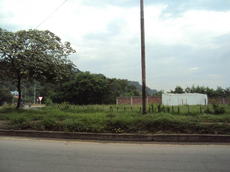 Lote en venta Norte De Santander Cúcuta Cr Callejas Del Este 7200 m2 Habitaciones 0 Baños 0 Garajes 0 Precio $2600000000