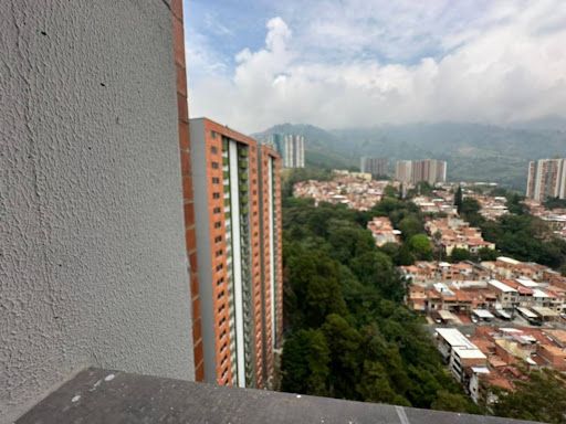 Apartamento en arriendo Antioquia Bello Urbanización Villa De Occidente 54 m2 Habitaciones 3 Baños 2 Garajes 1 Precio $1800000