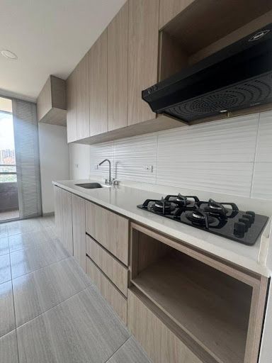 Apartamento en arriendo Antioquia Medellín La Colina 75 m2 Habitaciones 3 Baños 2 Garajes 1 Precio $2800000