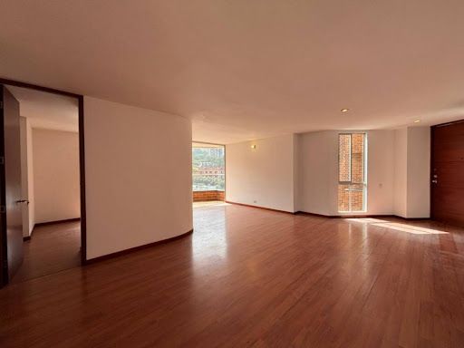 Apartamento en venta Antioquia Medellín Los Balsos No1 94 m2 Habitaciones 2 Baños 2 Garajes 2 Precio $750000000