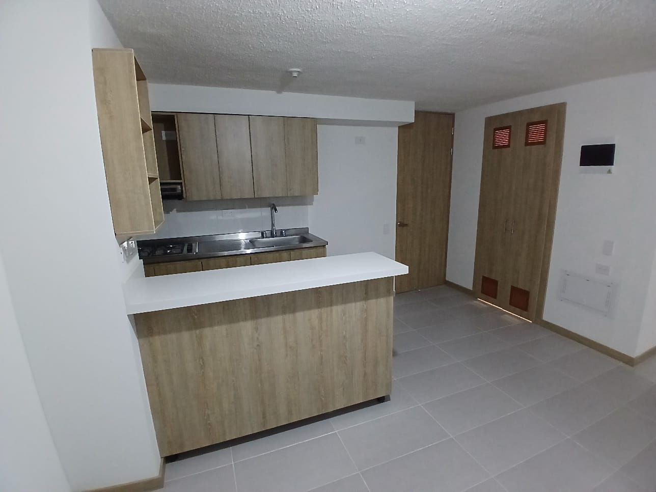 Apartamento en arriendo Antioquia Bello Urbanización Palmacía 56 m2 Habitaciones 3 Baños 2 Garajes 1 Precio $2100000