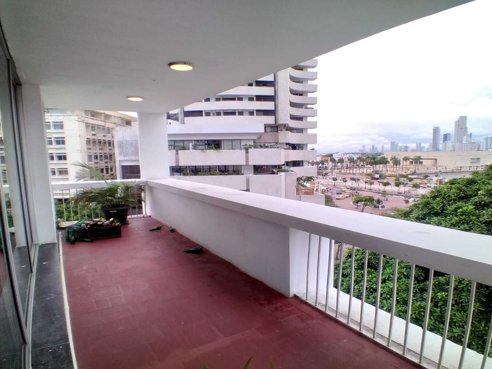 Oficina en arriendo Bolívar Cartagena El Centro 44 m2 Habitaciones 0 Baños 1 Garajes 0 Precio $4500000