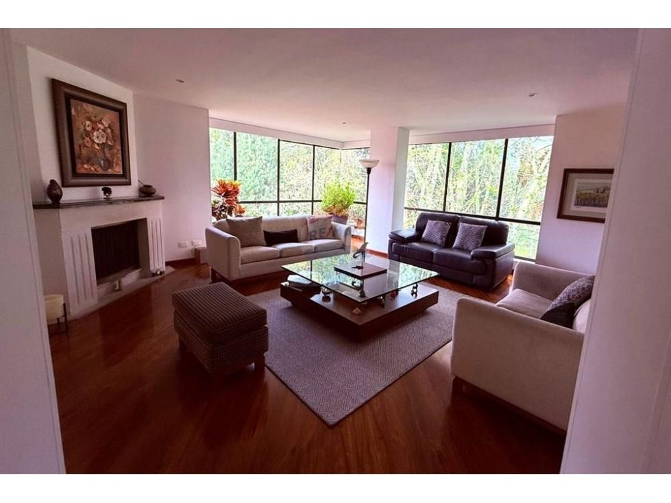 Apartamento en venta Cundinamarca Bogotá Country Club 210 m2 Habitaciones 4 Baños 3 Garajes 2 Precio $1250000000