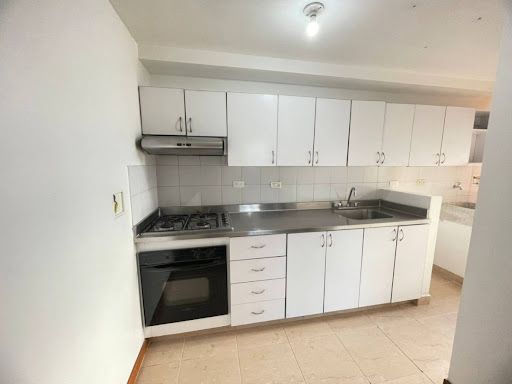 Apartamento en arriendo Antioquia Medellín La Frontera 75 m2 Habitaciones 3 Baños 2 Garajes 1 Precio $4800000
