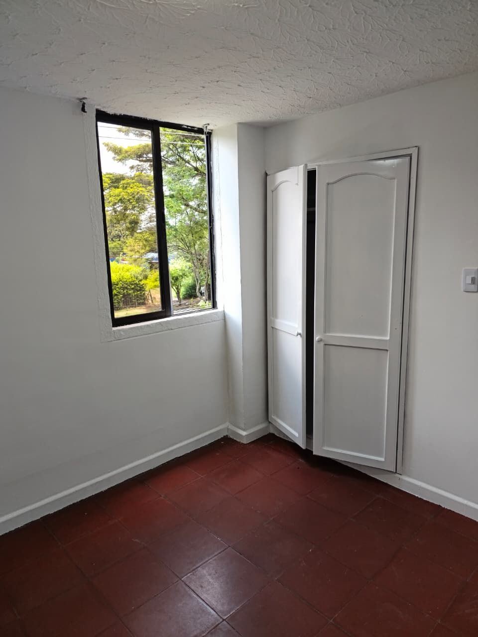 Apartamento en venta Valle Del Cauca Cali El Sena 65 m2 Habitaciones 3 Baños 2 Garajes 0 Precio $188000000