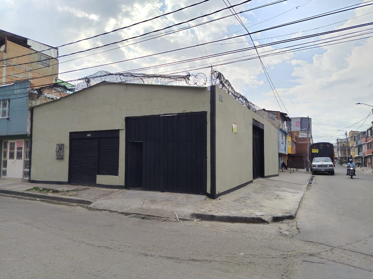 Bodega en arriendo Cundinamarca Bogotá Florida Blanca 162 m2 Habitaciones 0 Baños 1 Garajes 4 Precio $4500000