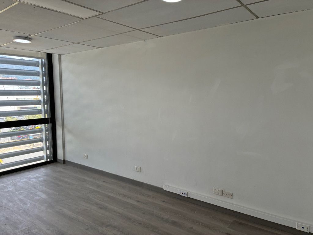 Oficina en arriendo Cundinamarca Bogotá Santa Barbara Occidental 35 m2 Habitaciones 0 Baños 1 Garajes 0 Precio $2000000