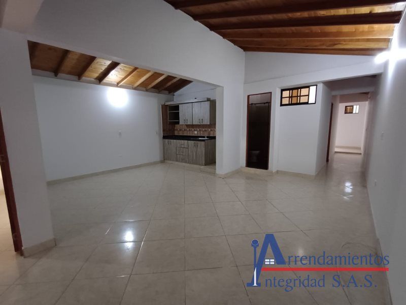 Apartamento en arriendo o venta Antioquia Medellín San Bernardo 96 m2 Habitaciones 3 Baños 2 Garajes 0 Precio venta $355000000 Precio arriendo $2200000