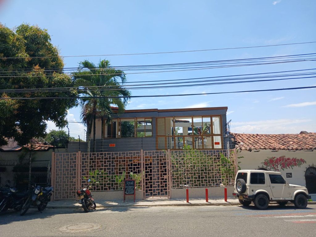 Casa en venta Valle Del Cauca Cali Belisario Caicedo 500 m2 Habitaciones 2 Baños 2 Garajes 0 Precio $2250000000