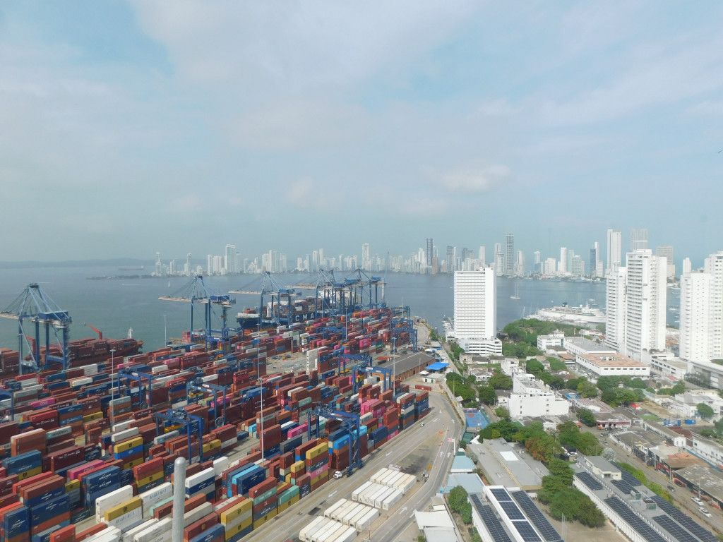 Local en arriendo Bolívar Cartagena Manga 450 m2 Habitaciones 0 Baños 1 Garajes 0 Precio $23500000