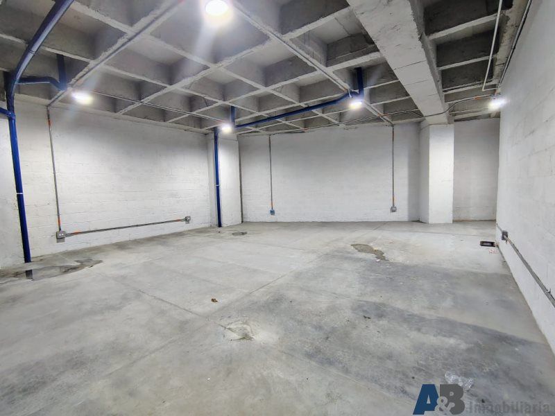 Bodega en arriendo Antioquia Medellín Trinidad 90 m2 Habitaciones 0 Baños 1 Garajes 0 Precio $5500000