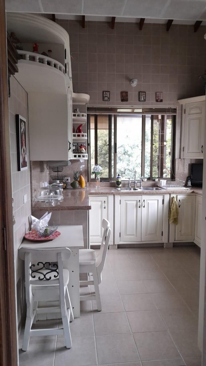 Casa en arriendo o venta Risaralda Pereira Jardin De Velez Y Velez 400 m2 Habitaciones 3 Baños 4 Garajes 5 Precio venta $1400000000 Precio arriendo $7800000