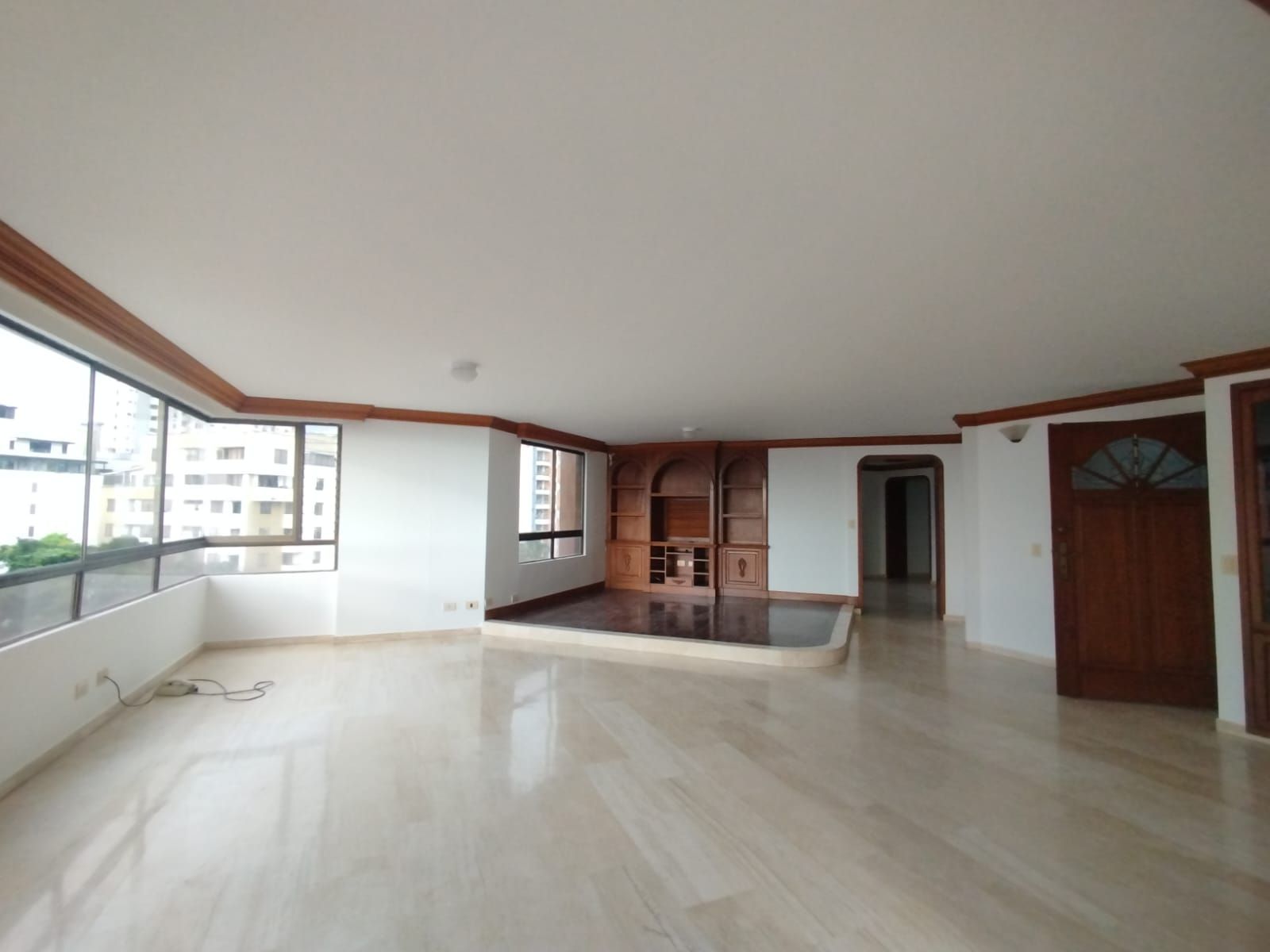Apartamento en arriendo Risaralda Pereira Pinares De San Martin 280 m2 Habitaciones 3 Baños 3 Garajes 1 Precio $7580000