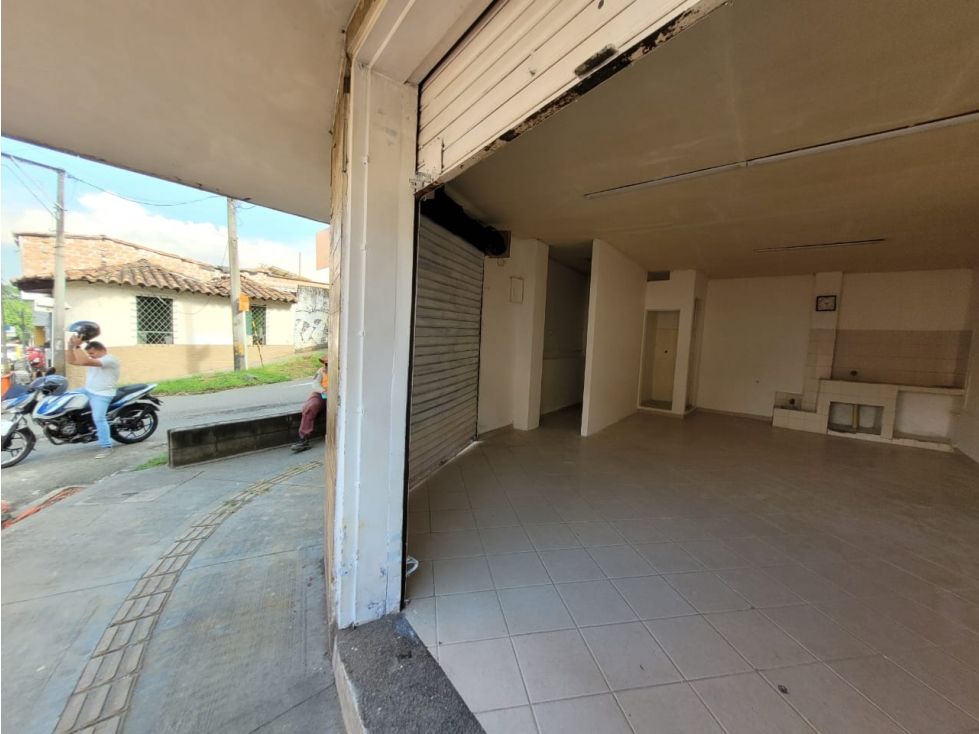Local en venta Antioquia Medellín Enciso 44 m2 Habitaciones 0 Baños 1 Garajes 0 Precio $250000000