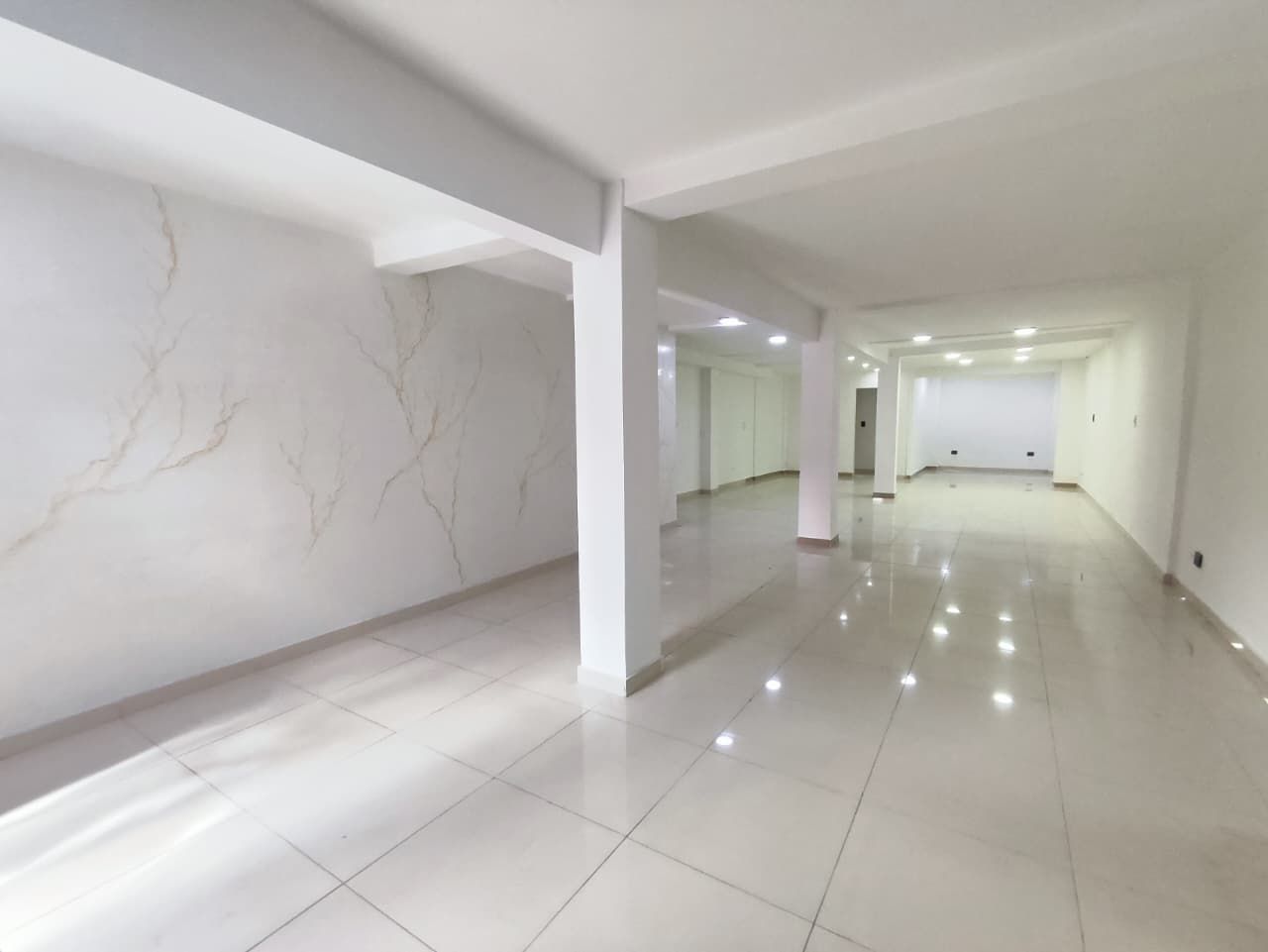 Local en arriendo Cundinamarca Bogotá El Triunfo De Las Americas 70 m2 Habitaciones 0 Baños 2 Garajes 0 Precio $8000000