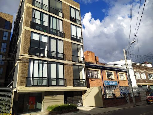 Apartaestudio en arriendo Cundinamarca Bogotá Chapinero Sur Occidental 20 m2 Habitaciones 1 Baños 1 Garajes 0 Precio $1300000