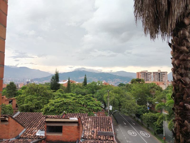 Apartamento en arriendo Antioquia Envigado Cascuña 94 m2 Habitaciones 3 Baños 2 Garajes 1 Precio $2800000