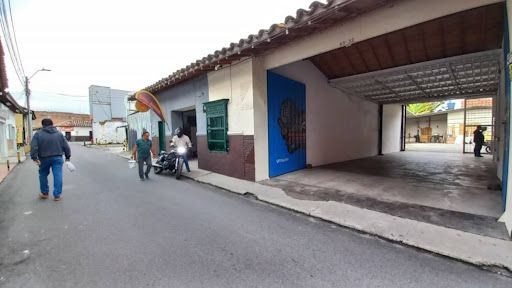 Local en arriendo Antioquia Rionegro Belchite 300 m2 Habitaciones 0 Baños 2 Garajes 6 Precio $12000000