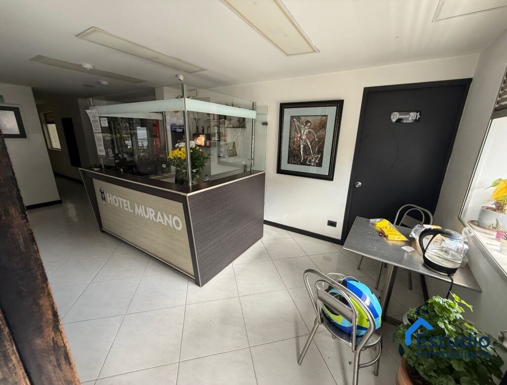 Edificio en venta Antioquia Medellín Jesus Nazareno 840 m2 Habitaciones 6 Baños 6 Garajes 0 Precio $2550000000