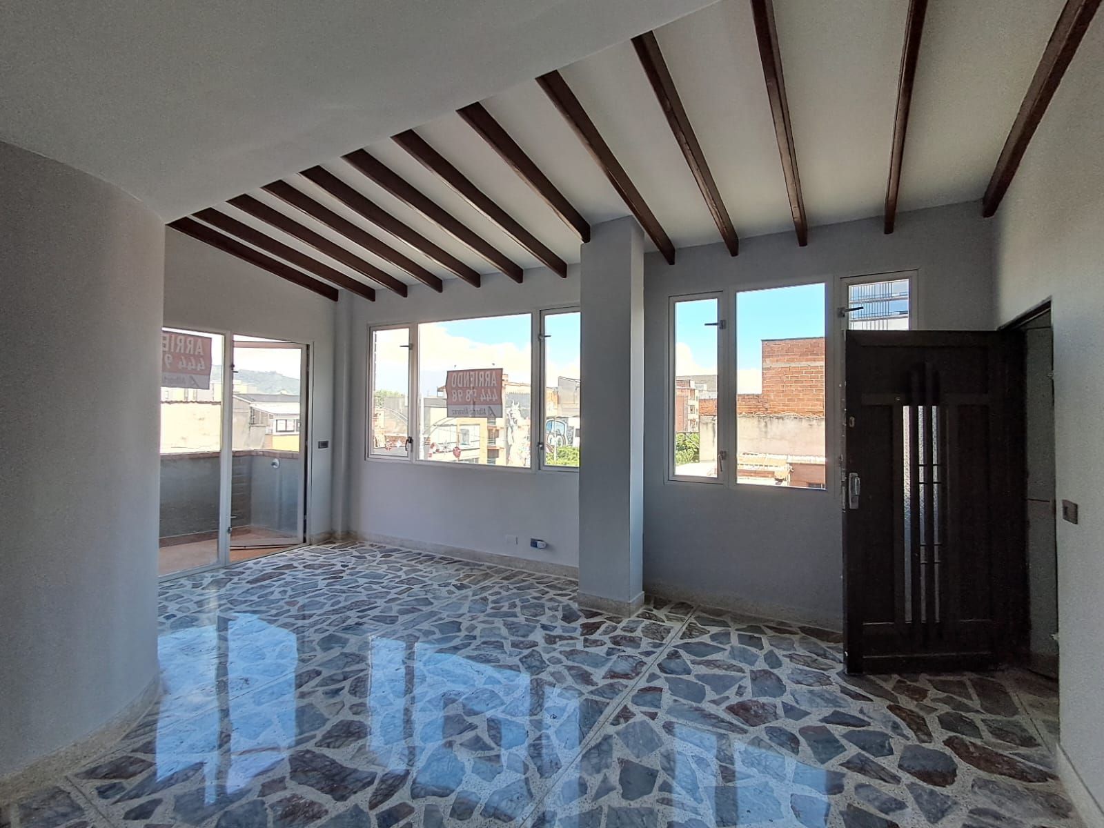 Apartamento en arriendo Antioquia Envigado El Dorado 114 m2 Habitaciones 2 Baños 2 Garajes 0 Precio $3200000