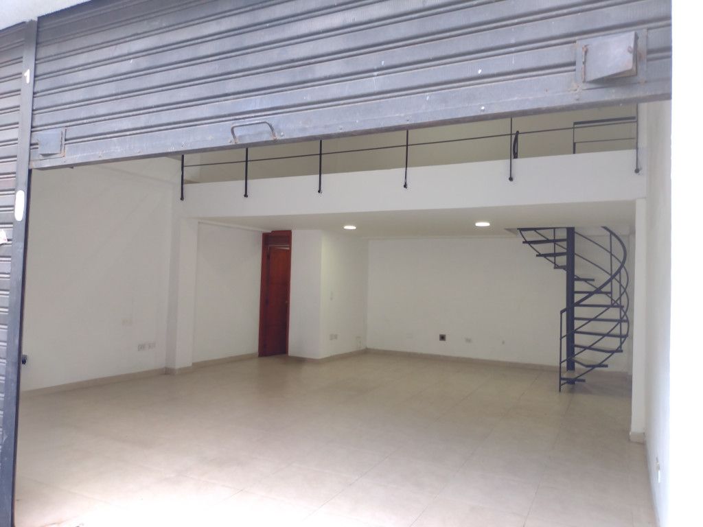 Local en arriendo Valle Del Cauca Cali Otros 80 m2 Habitaciones 0 Baños 1 Garajes 1 Precio $2050000