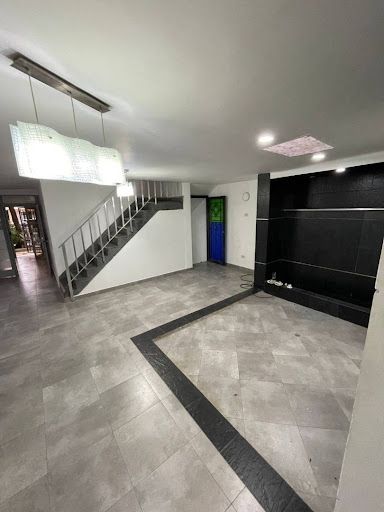 Casa en arriendo Antioquia Envigado San Marcos 200 m2 Habitaciones 4 Baños 4 Garajes 1 Precio $7000000