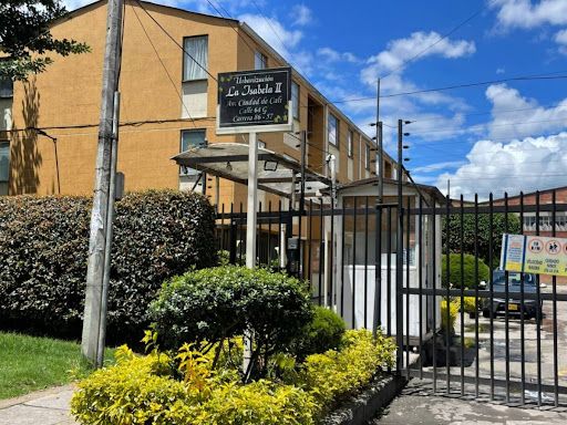 Apartamento en arriendo Cundinamarca Bogotá La Isabela 52 m2 Habitaciones 3 Baños 1 Garajes 1 Precio $1500000