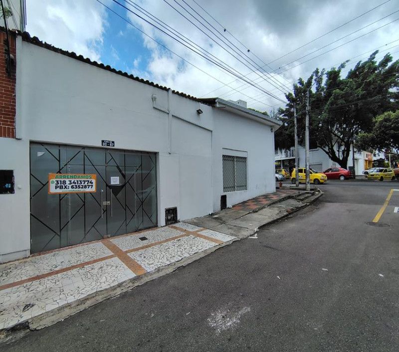 Local en arriendo Santander Bucaramanga Mejoras Publicas 300 m2 Habitaciones 0 Baños 2 Garajes 0 Precio $9555440