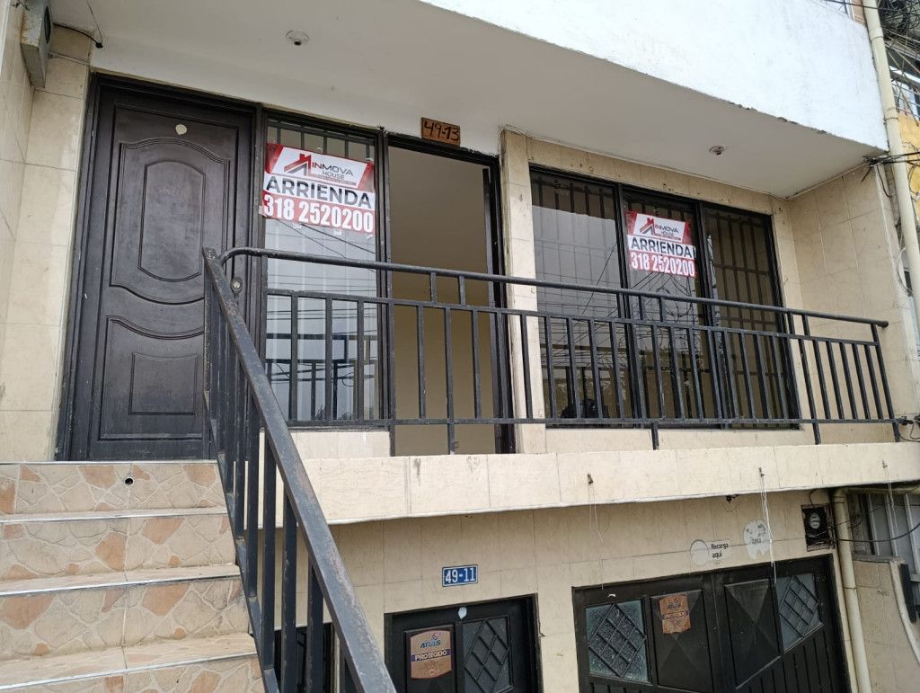 Casa en arriendo Valle Del Cauca Cali San Nicolás 100 m2 Habitaciones 3 Baños 1 Garajes 0 Precio $1100000