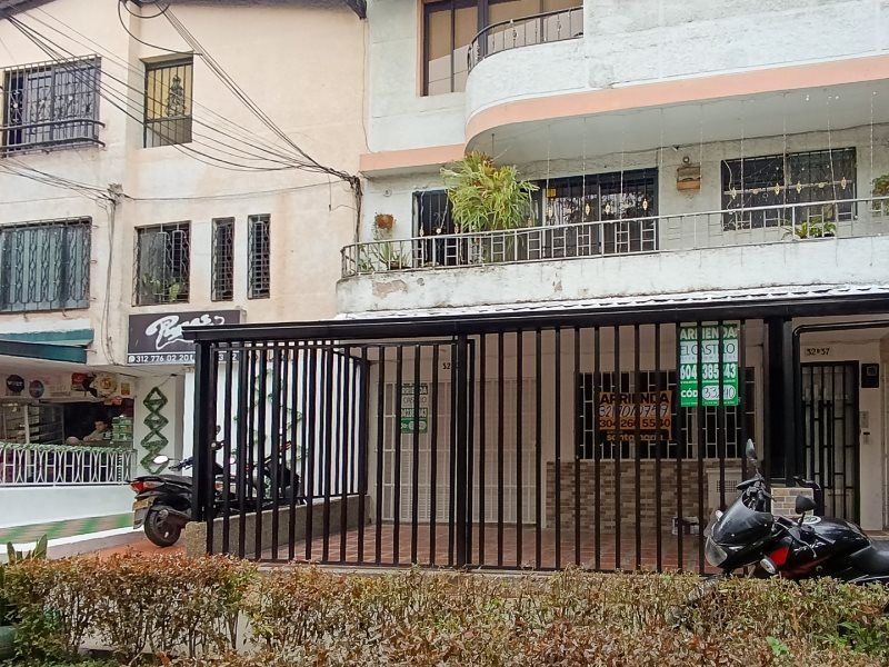 Local en arriendo Antioquia Medellín Rosales 50 m2 Habitaciones 0 Baños 1 Garajes 0 Precio $2500000