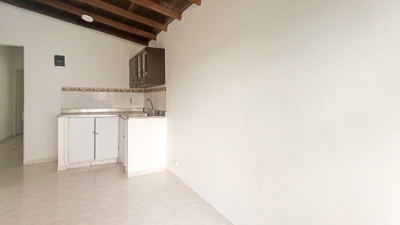 Apartaestudio en arriendo Antioquia Itagüí Centro 50 m2 Habitaciones 1 Baños 1 Garajes 0 Precio $1300000
