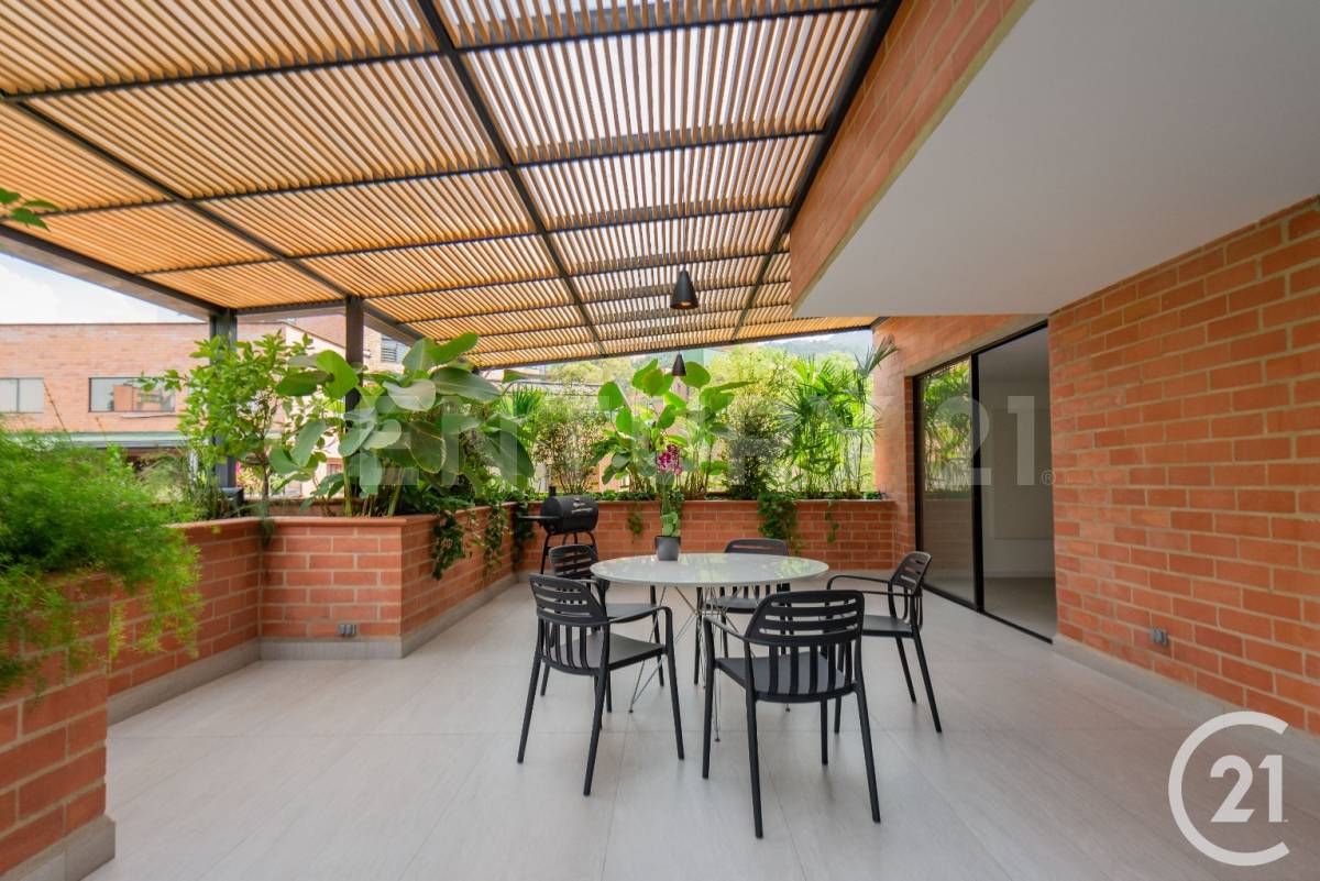 Apartamento en venta Antioquia Medellín Las Lomas No1 236 m2 Habitaciones 2 Baños 3 Garajes 2 Precio $1740000000