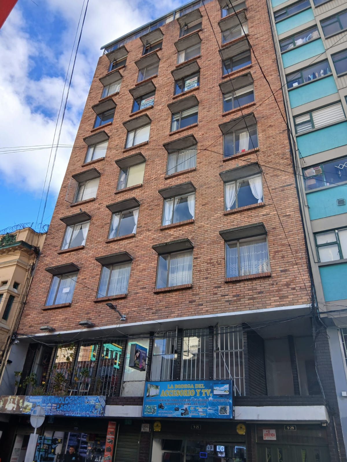 Apartamento en arriendo Cundinamarca Bogotá Las Nieves 68 m2 Habitaciones 3 Baños 2 Garajes 1 Precio $2900000