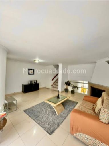 Casa en venta Cundinamarca Bogotá La Calleja 170 m2 Habitaciones 3 Baños 3 Garajes 2 Precio $650000000